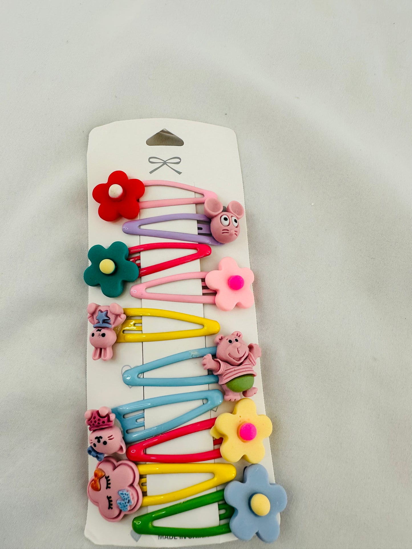 Flower hair clips