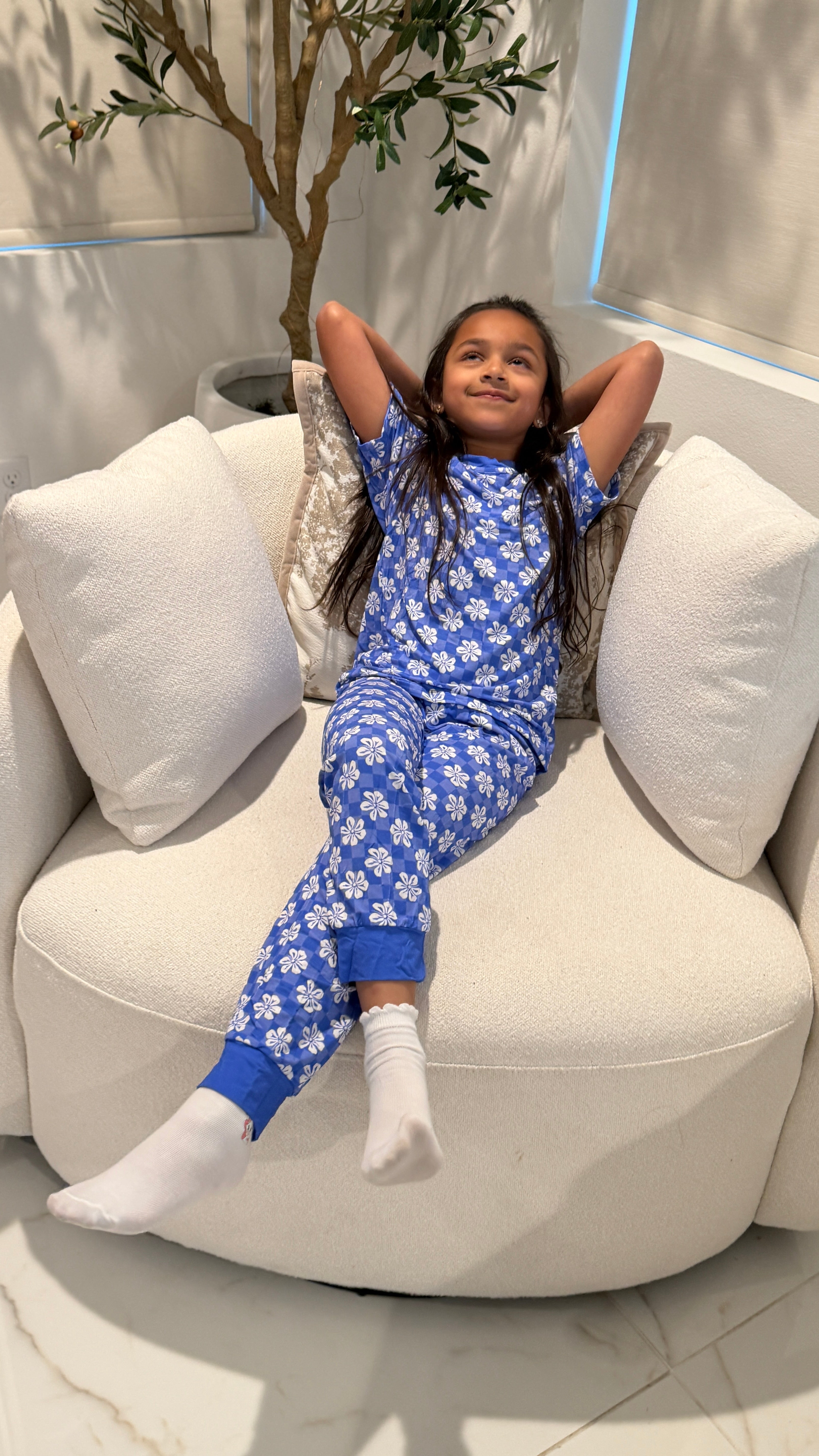 Girls Bamboo 2-Piece Pajama Set – Blue Floral Print