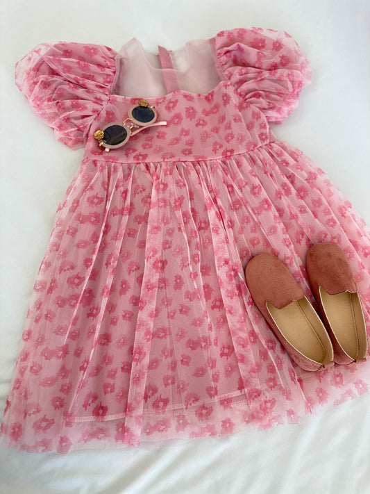 Puff sleeve pink soft tulle dress