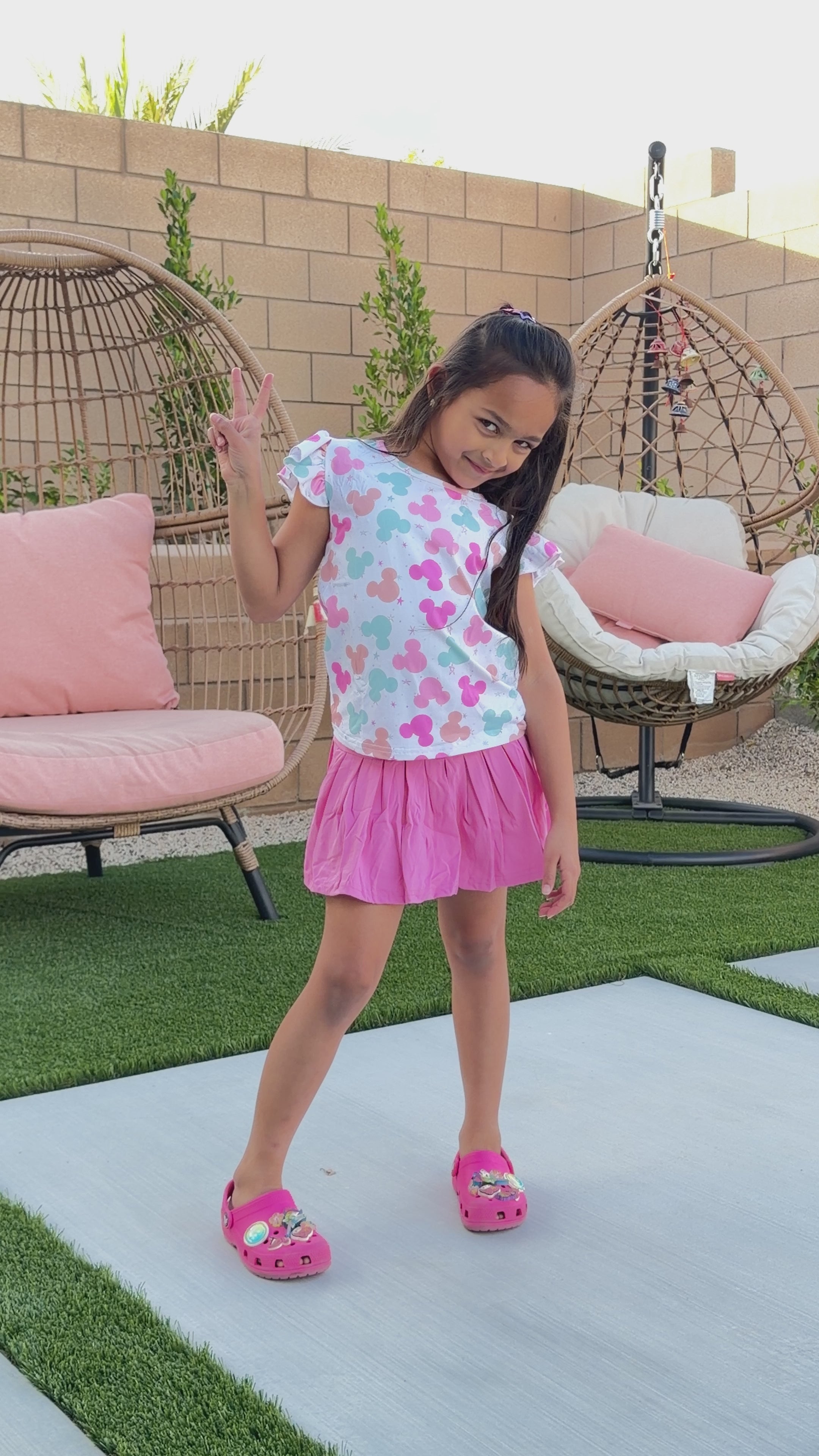 Load video: Girls Ruffle Top &amp; Skirt Set (With Shorts) – Pastel Minnie Print