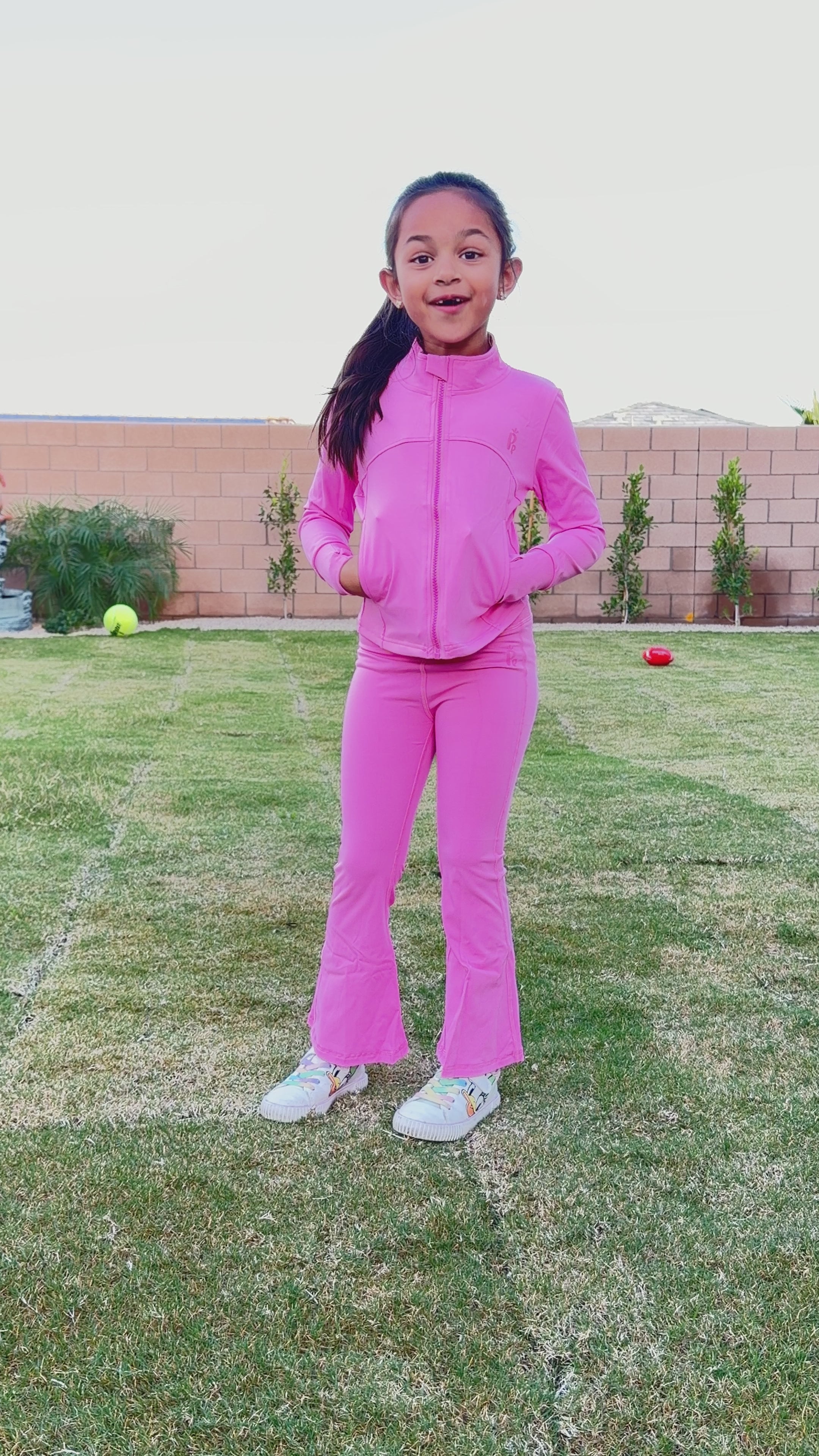 Load video: Girls Active Tracksuit Set – Bubblegum Pink